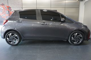 Toyota Yaris 2015 1.0