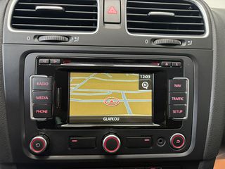 Volkswagen Golf 2011 1.6TDi (από 87€/μήνα)-thumb-32