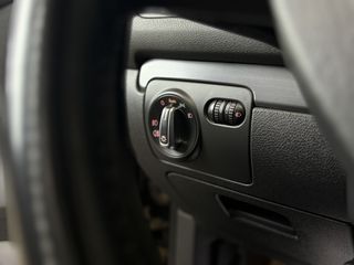 Volkswagen Golf 2011 1.6TDi (από 87€/μήνα)-thumb-26