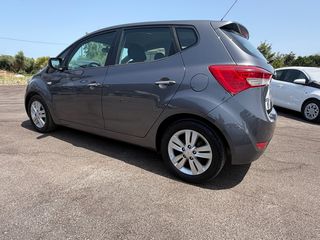 Hyundai ix20 2011 1.4 CRDI Comfort-thumb-3