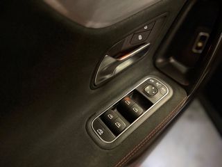 Mercedes-Benz CLA 180 2019 AMG LINE-thumb-46