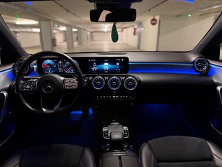 Mercedes-Benz CLA 180 2019 AMG LINE-thumb-28