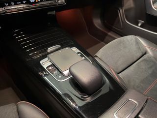 Mercedes-Benz CLA 180 2019 AMG LINE-thumb-31