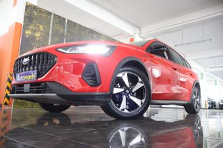 Ford Focus 2022 Estate Ecoboost Hybrid Active Navi / 6 Χρόνια Δωρεάν Servic-thumb-1