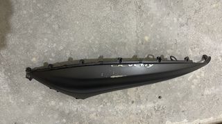 PIAGGIO Beverly 300-350 Πλαϊνό φέρινγκ πίσω ΑΡ