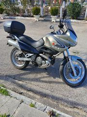 Suzuki XF 650 Freewind 2001 XF 650 FREEWIND