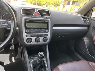 Volkswagen Eos 2010-thumb-10
