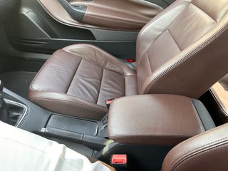 Volkswagen Eos 2010-thumb-12