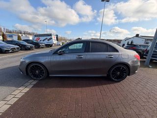 Mercedes-Benz A 200 2024 AMG-thumb-1