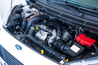 Ford Transit Courier 2023-thumb-9