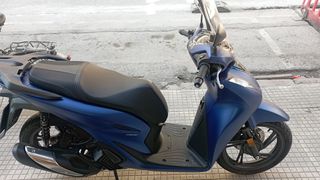 Honda SH 150i 2025 SH150 I-thumb-9