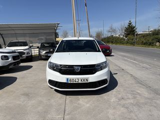 Dacia Sandero 2018-thumb-1