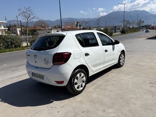 Dacia Sandero 2018-thumb-3