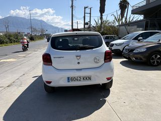 Dacia Sandero 2018-thumb-4
