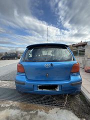 Toyota Yaris 2003-thumb-3