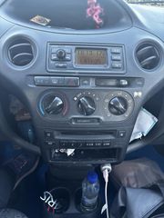 Toyota Yaris 2003-thumb-7