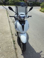 Piaggio Beverly 300i 2022 HPE