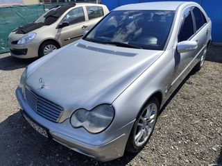 Mercedes-Benz C 200 2004-thumb-1