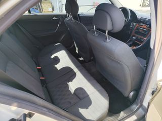 Mercedes-Benz C 200 2004-thumb-11