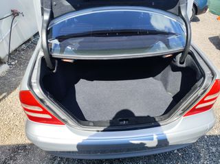 Mercedes-Benz C 200 2004-thumb-12