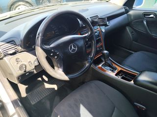 Mercedes-Benz C 200 2004-thumb-14