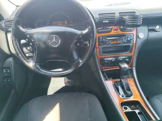 Mercedes-Benz C 200 2004-thumb-17