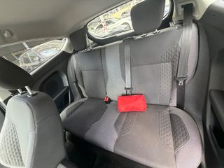 Ford Fiesta 2016 St line-thumb-10