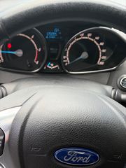 Ford Fiesta 2016 St line-thumb-12