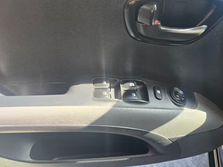 Hyundai i 10 2012 5 STAR EDITION-thumb-12
