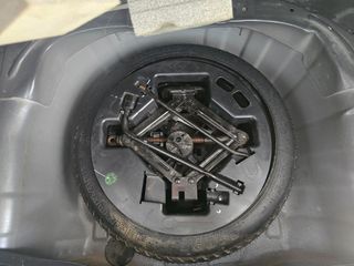 Hyundai i 10 2012 5 STAR EDITION-thumb-25