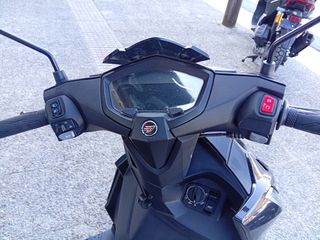 Keeway 2026 ICON 125-thumb-7
