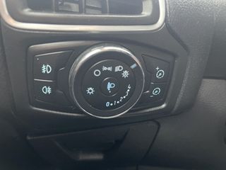 Ford Focus 2012 EURO5 DIESEL NAVI-thumb-46