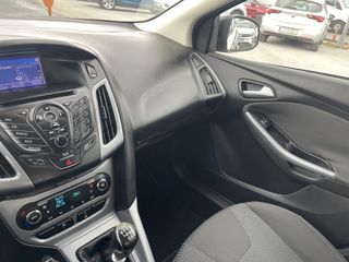 Ford Focus 2012 EURO5 DIESEL NAVI-thumb-47