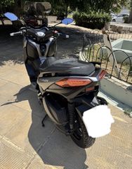 Yamaha XMAX 300 2017-thumb-5