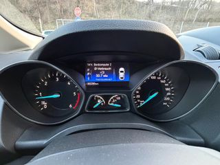 Ford C-Max 2017-thumb-18