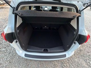Ford C-Max 2017-thumb-19