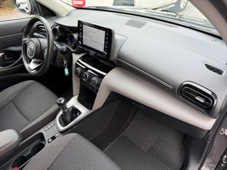 Toyota Yaris Cross 2022 1.5 ACTIVE-thumb-8