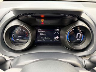 Toyota Yaris Cross 2022 1.5 ACTIVE-thumb-12