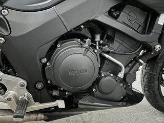 Yamaha TDM 900 2010-thumb-2