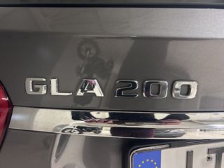 Mercedes-Benz GLA 200 2017 GLA 200-thumb-5