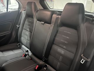 Mercedes-Benz GLA 200 2017 GLA 200-thumb-17