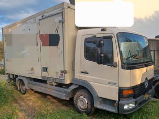 Ψυγείο Mercedes-Benz 2004 815 ATEGO 2   ΘΑΛΑΜΟ