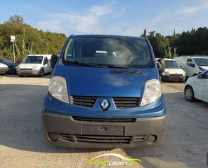 Renault Trafic 2013-thumb-12
