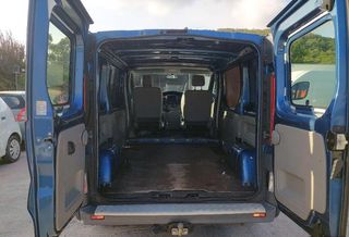Renault Trafic 2013-thumb-13