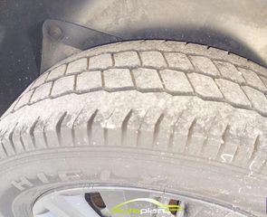 Renault Trafic 2013-thumb-22