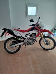 Honda CRF 250 2014 CRF250l-thumb-1