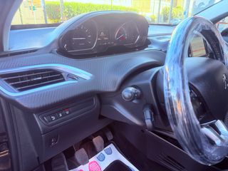 Peugeot 2008 2017 Exlucive_Edition1.2+Panorama+Navi+Δερμα+Parktronic+ΓΡΑΜΜΑΤΙΑ-thumb-12