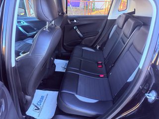 Peugeot 2008 2017 Exlucive_Edition1.2+Panorama+Navi+Δερμα+Parktronic+ΓΡΑΜΜΑΤΙΑ-thumb-19