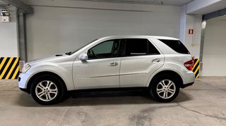 Mercedes-Benz ML 320 2005