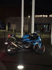 Bmw S1000RR 2023-thumb-7